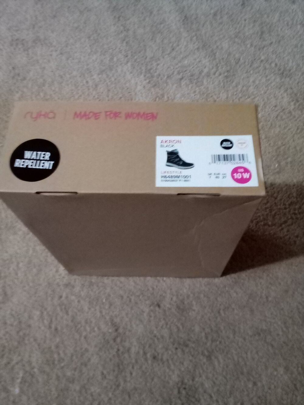 Ryka Women's Akron Black Water Repellent Boots Sz10